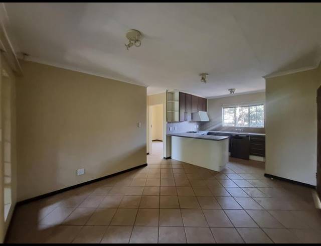 2 BEDROOM APARTMENT FOR SALE IN MOOIKLOOF RIDGE ESTATE